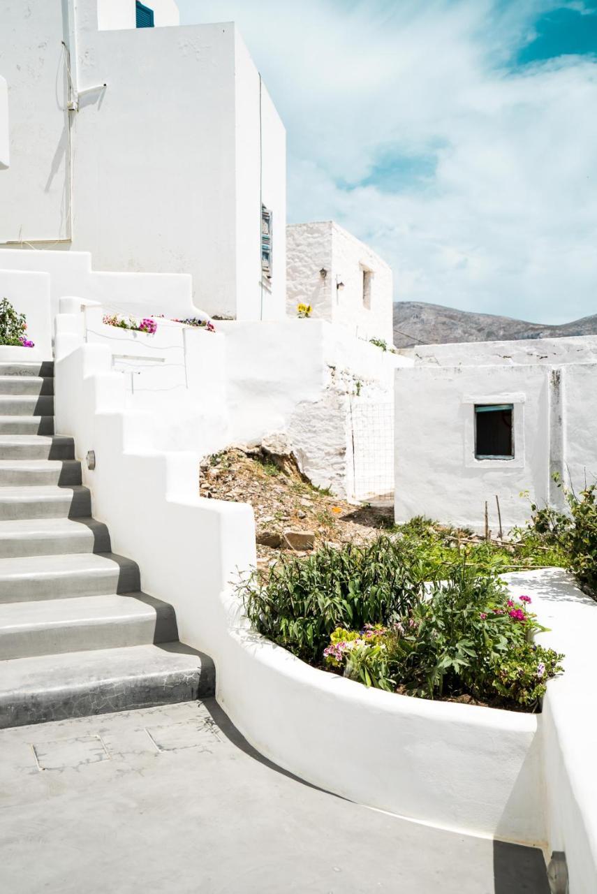 Plori Studios And Apartments Эгиалис Экстерьер фото